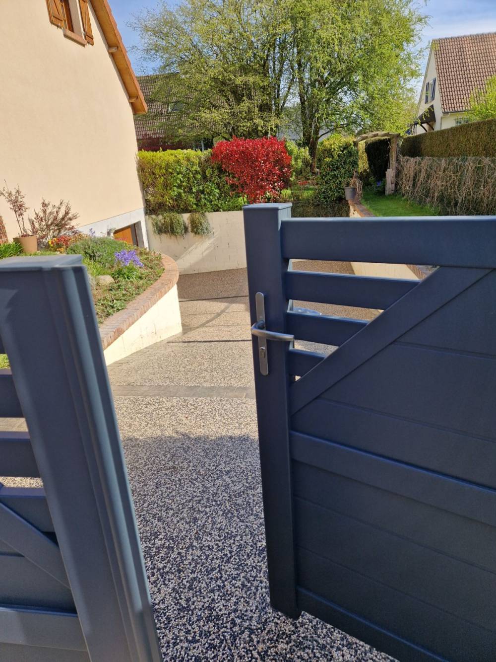 Béton désactivé + portail 