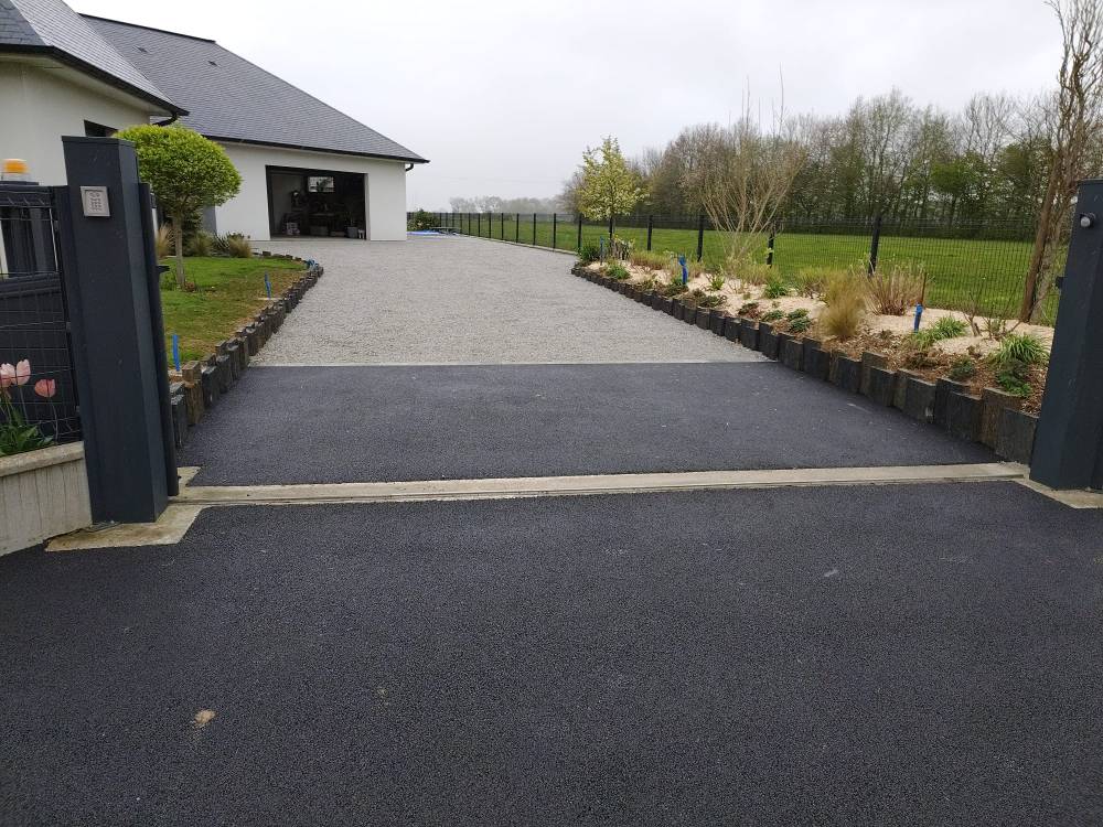 Création allée de voiture près de Luneray